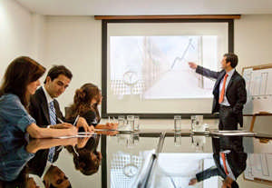 魅力培訓(xùn)師TTT：呈現(xiàn)為王